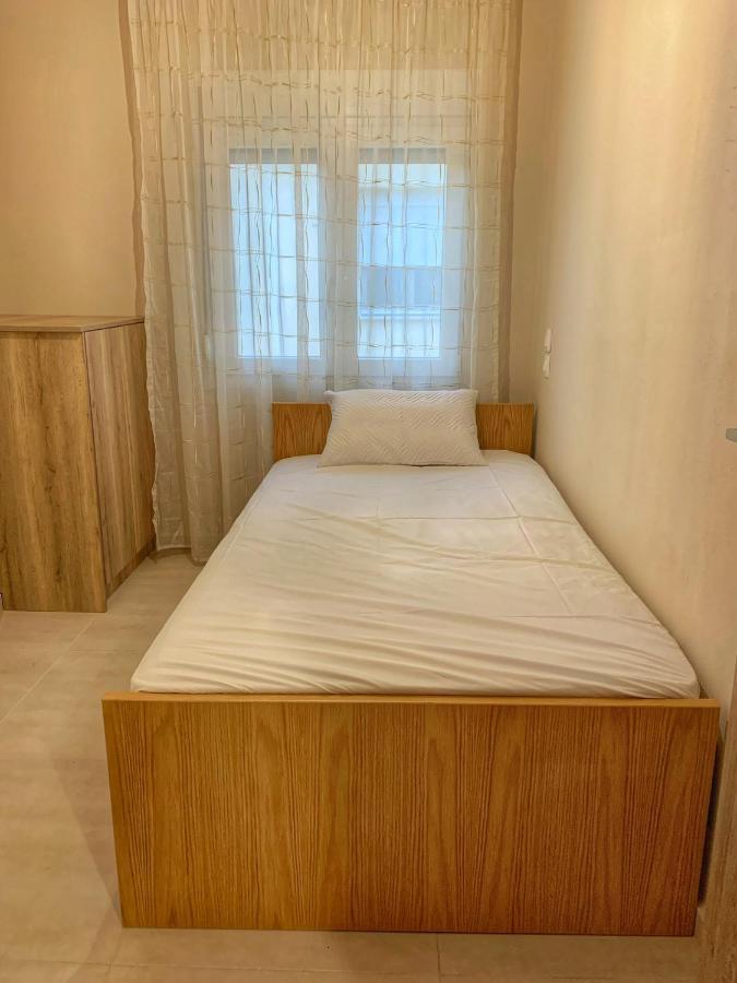 شقة Petite Luxury Urban House Tríkala المظهر الخارجي الصورة